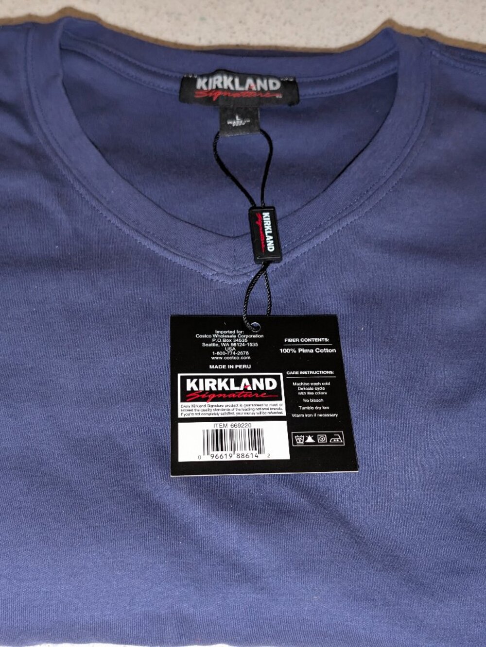 NEW w/Tags-Kirkland Signature Men's Size L Blue Cotton V-Neck Short Sleeve Tee